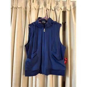 heartsoul Break On Through Women's 4-Pocket STRETCH With Removable Hoodie Scrub